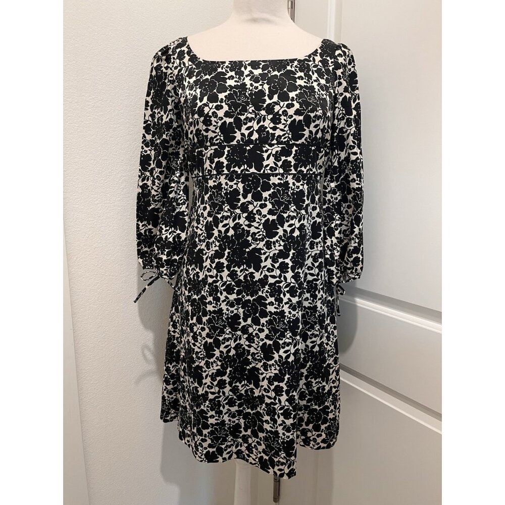 TOCCA High-End Designer Dress Size 6 Black White Floral Square Neckline NEW Tags